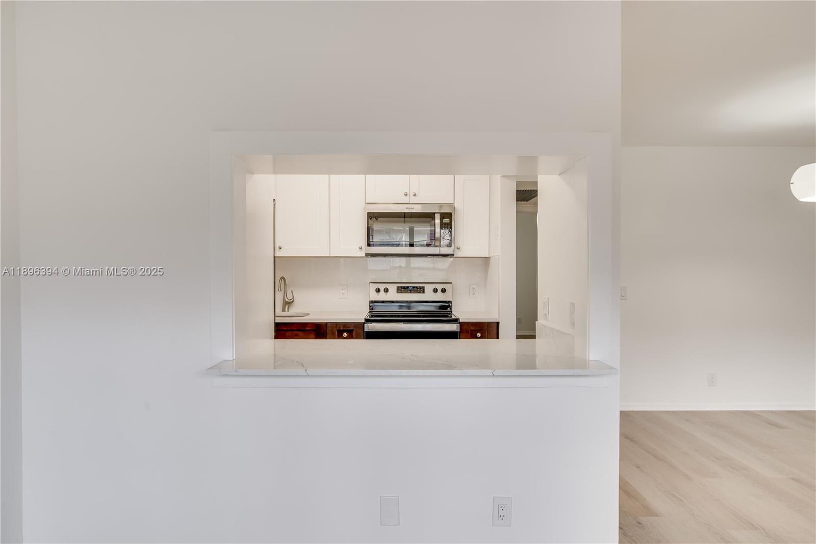 NEW HAMPTON AT CENTURY VI - Residential Lease