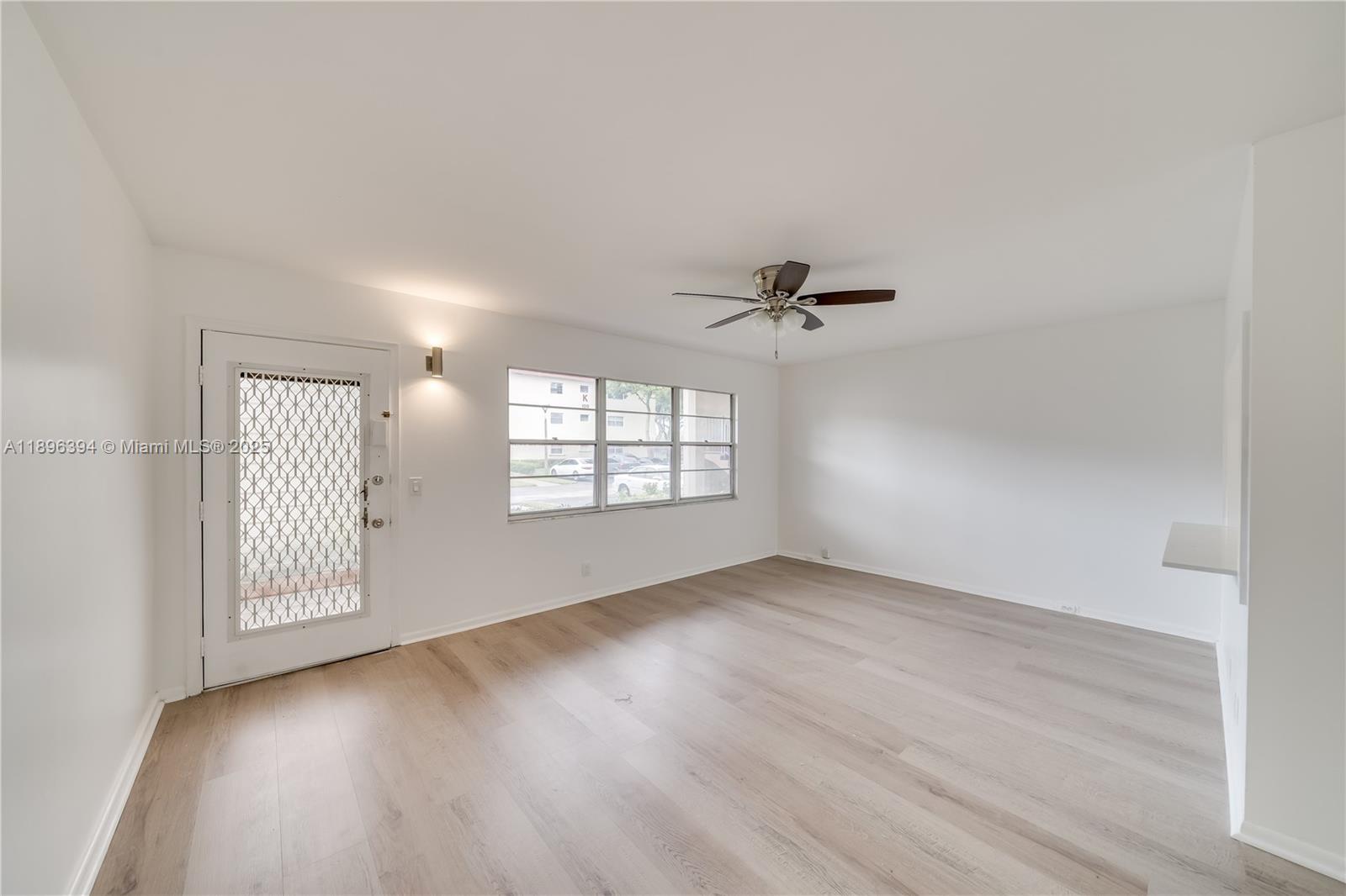 NEW HAMPTON AT CENTURY VI - Residential Lease
