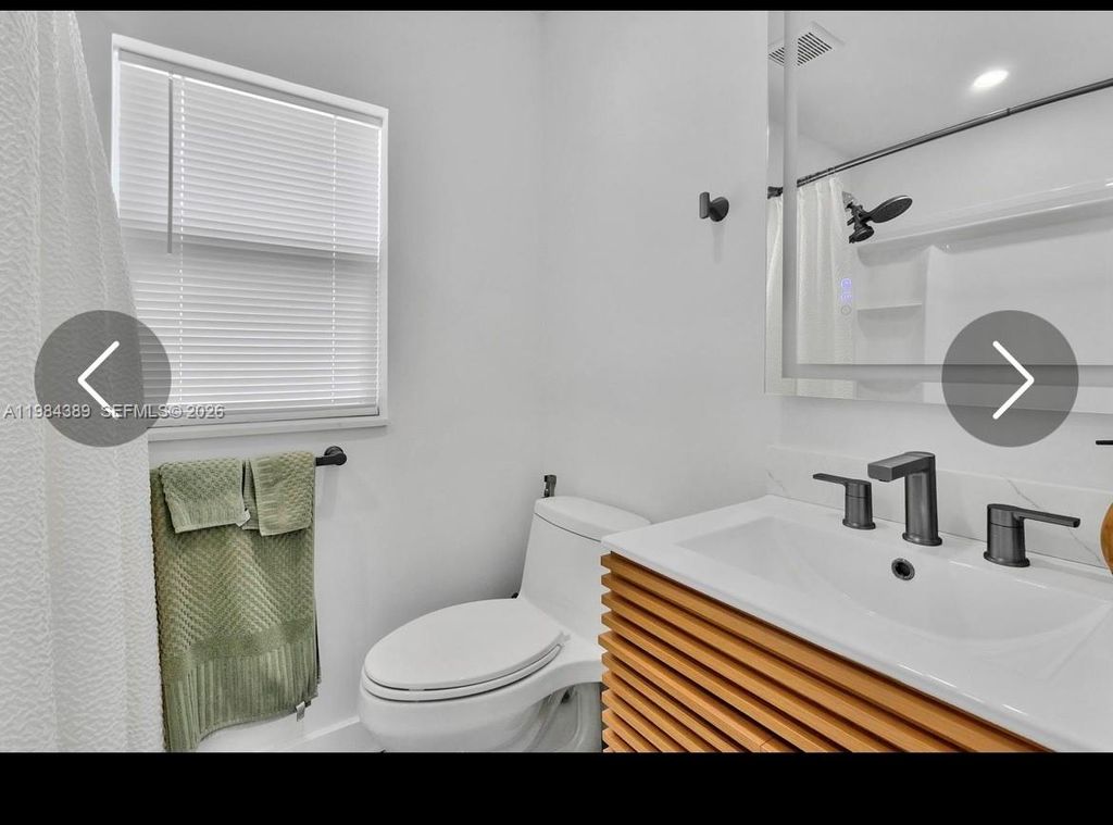 Photo of 1838 Fillmore St #3, Hollywood, FL 33020 (MLS # A11984389)