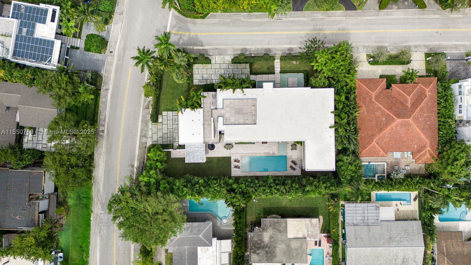 BAY HARBOR ISLAND - Residential