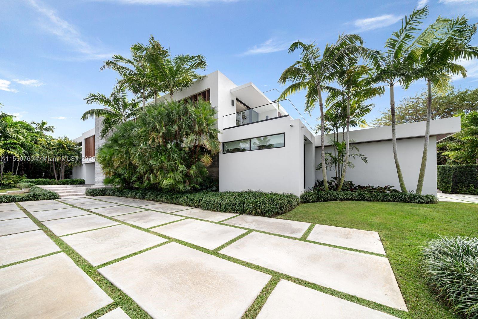 BAY HARBOR ISLAND - Residential