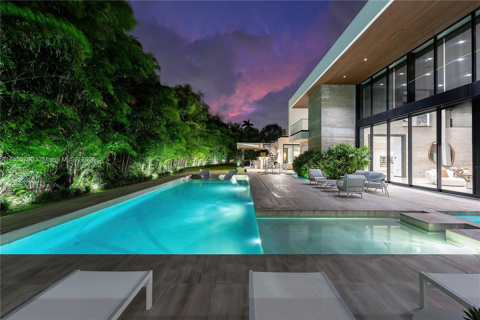 BAY HARBOR ISLAND - Residential