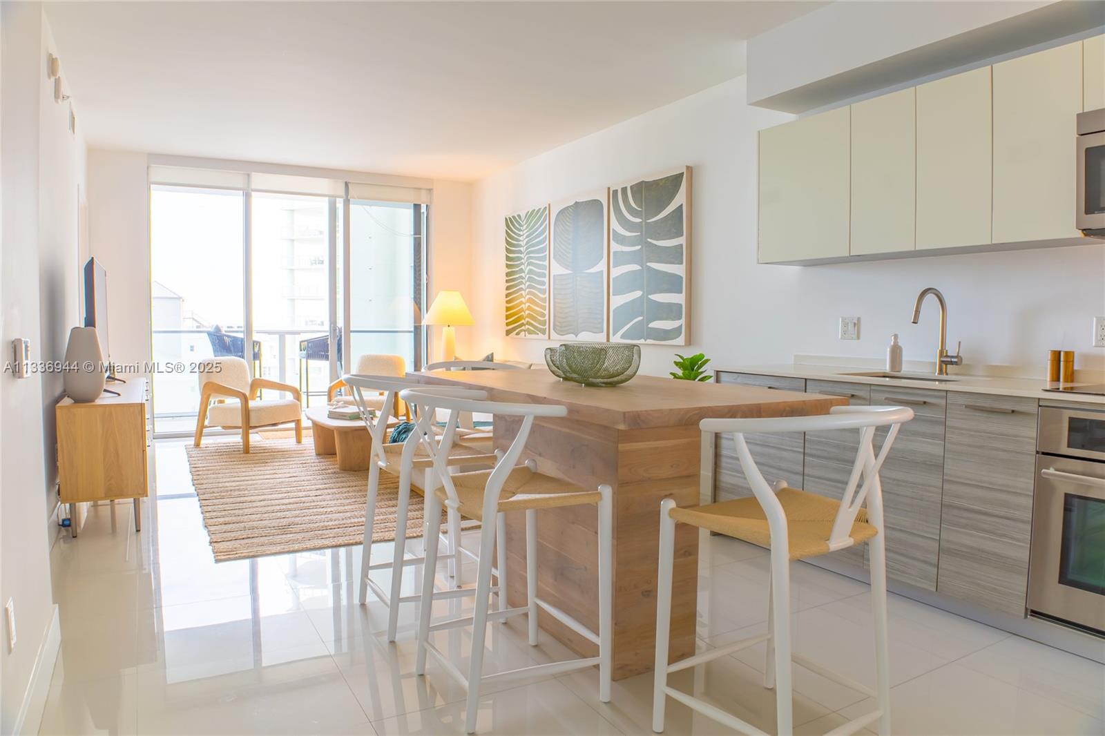 1300 Brickell Bay Dr 1608