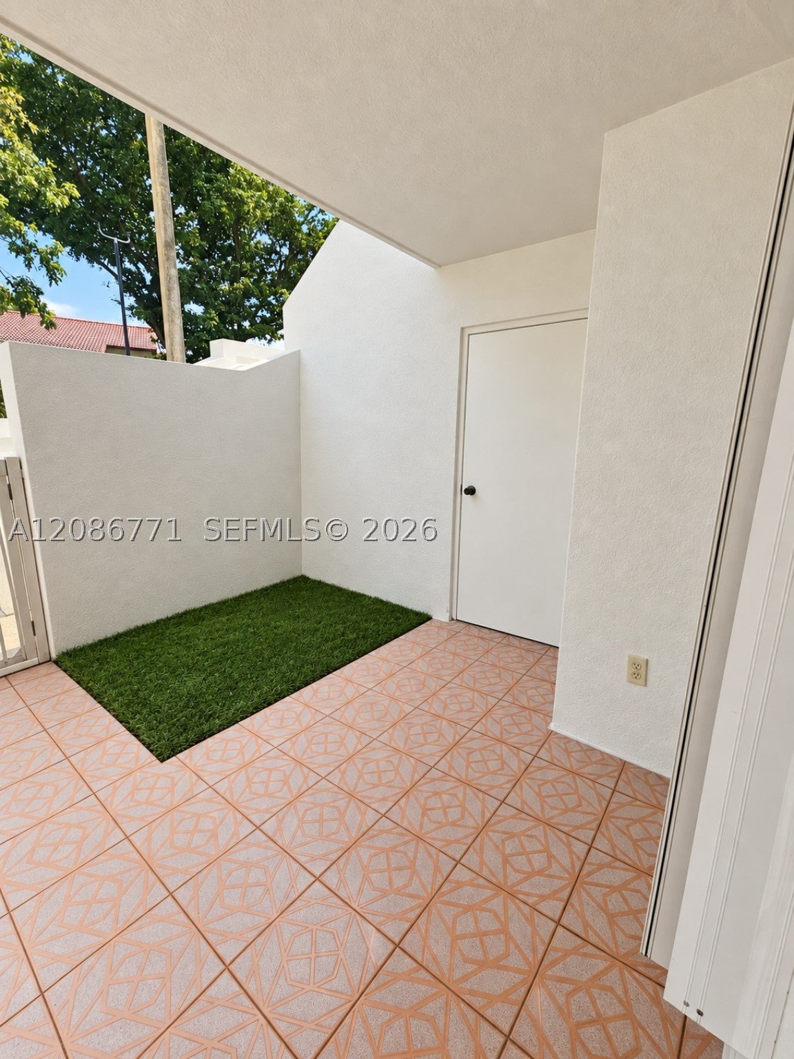 15385 SW 76th Ter 107