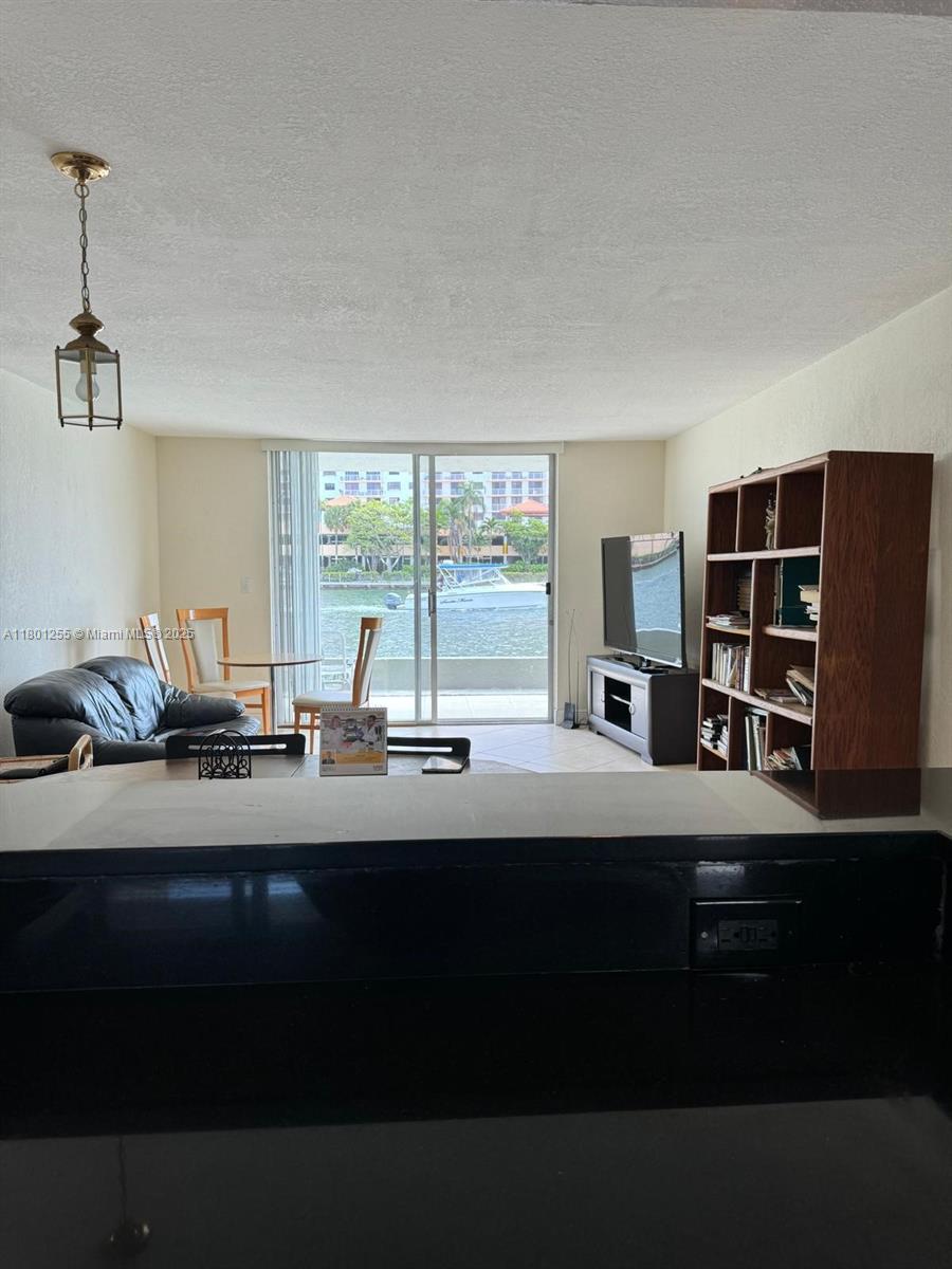 Rental Property at 4000 Ne 169th St 104, North Miami Beach, Miami-Dade County, Florida - Bedrooms: 1 
Bathrooms: 1  - $2,100 MO.