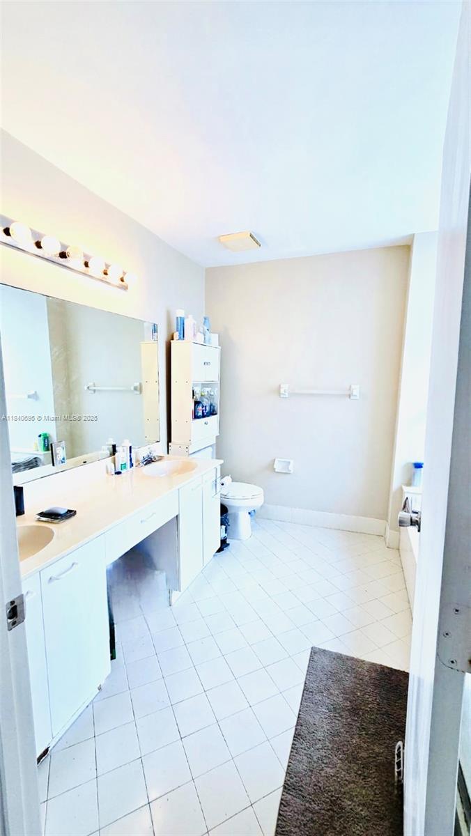 TOWNGATE - Residential