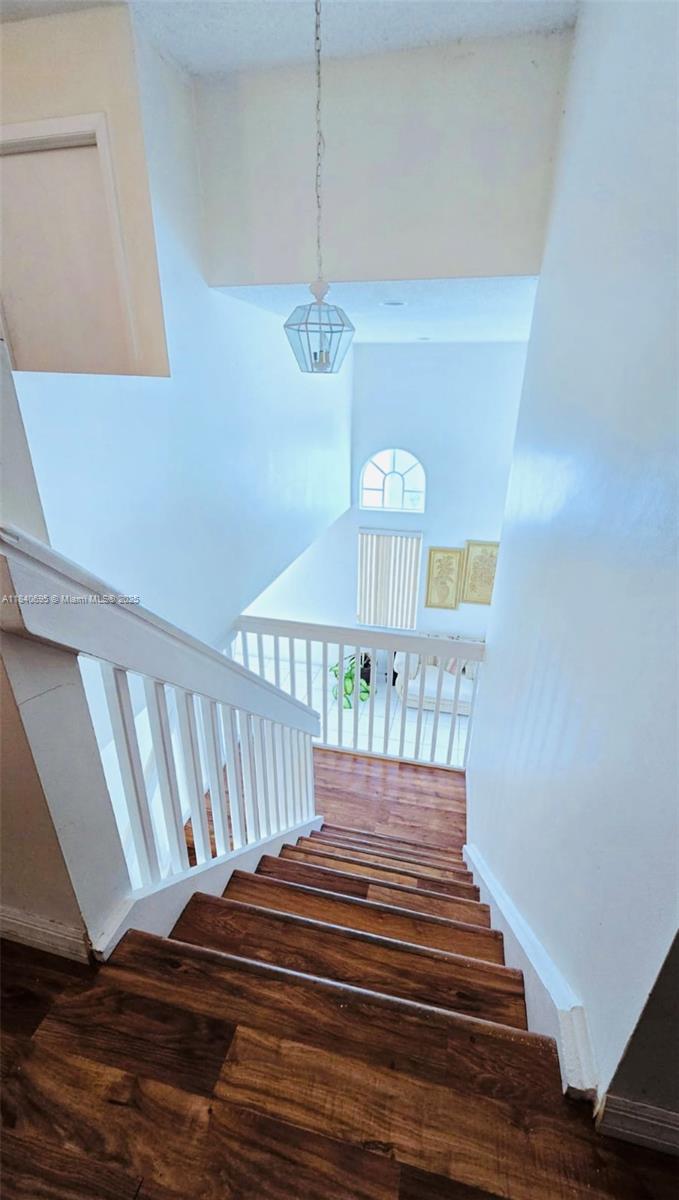 TOWNGATE - Residential