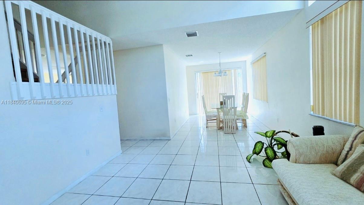 TOWNGATE - Residential