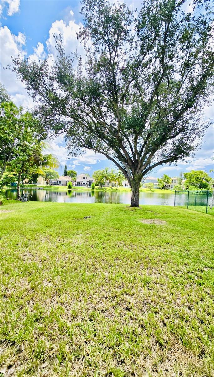 TOWNGATE - Residential