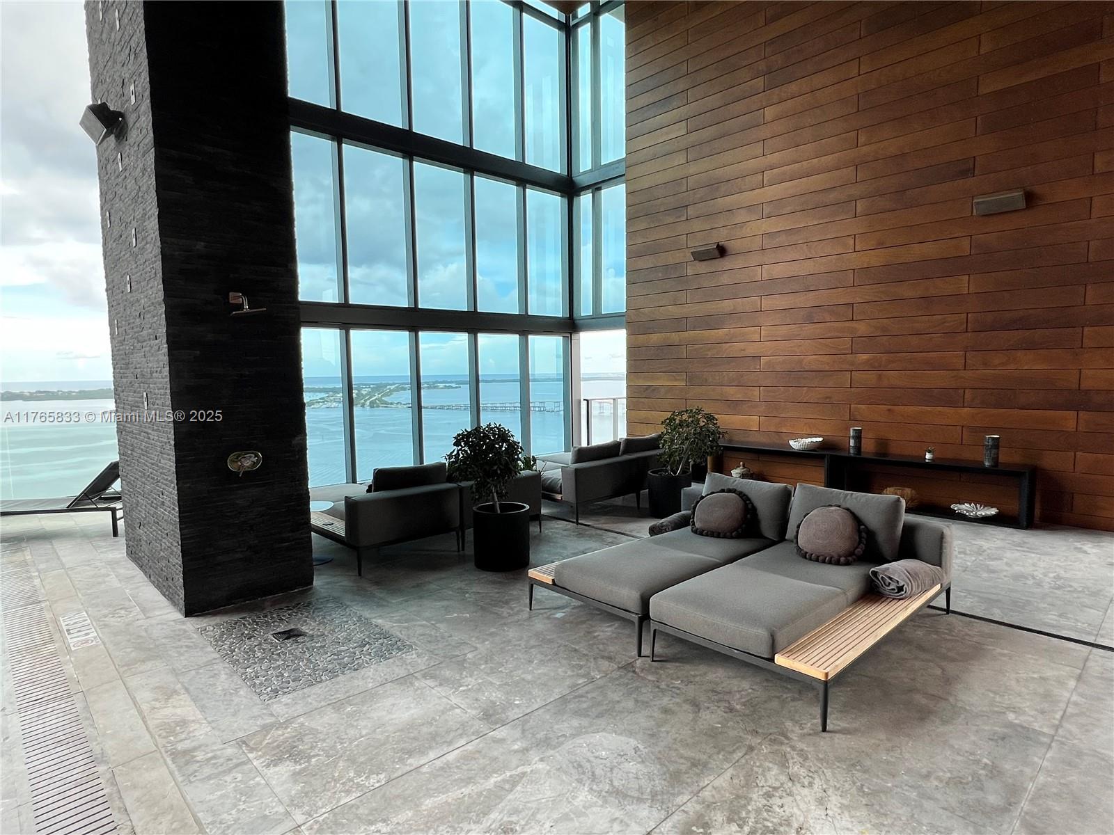 ECHO BRICKELL CONDO - Residential