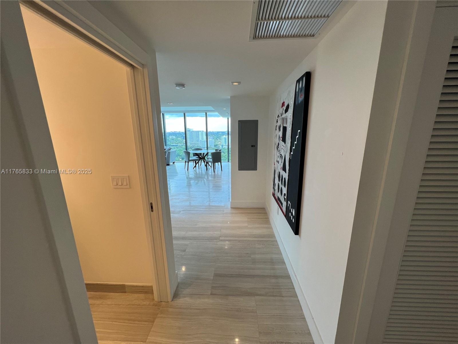 1451 Brickell Ave 2004