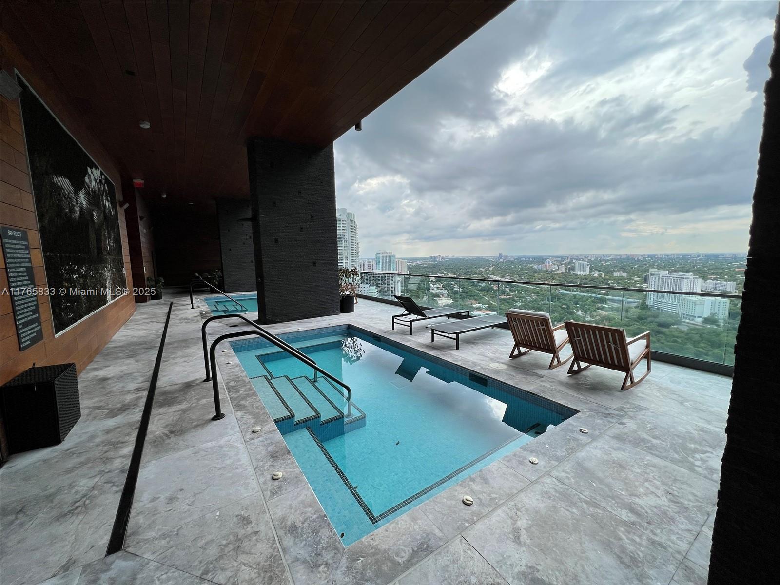 ECHO BRICKELL CONDO - Residential