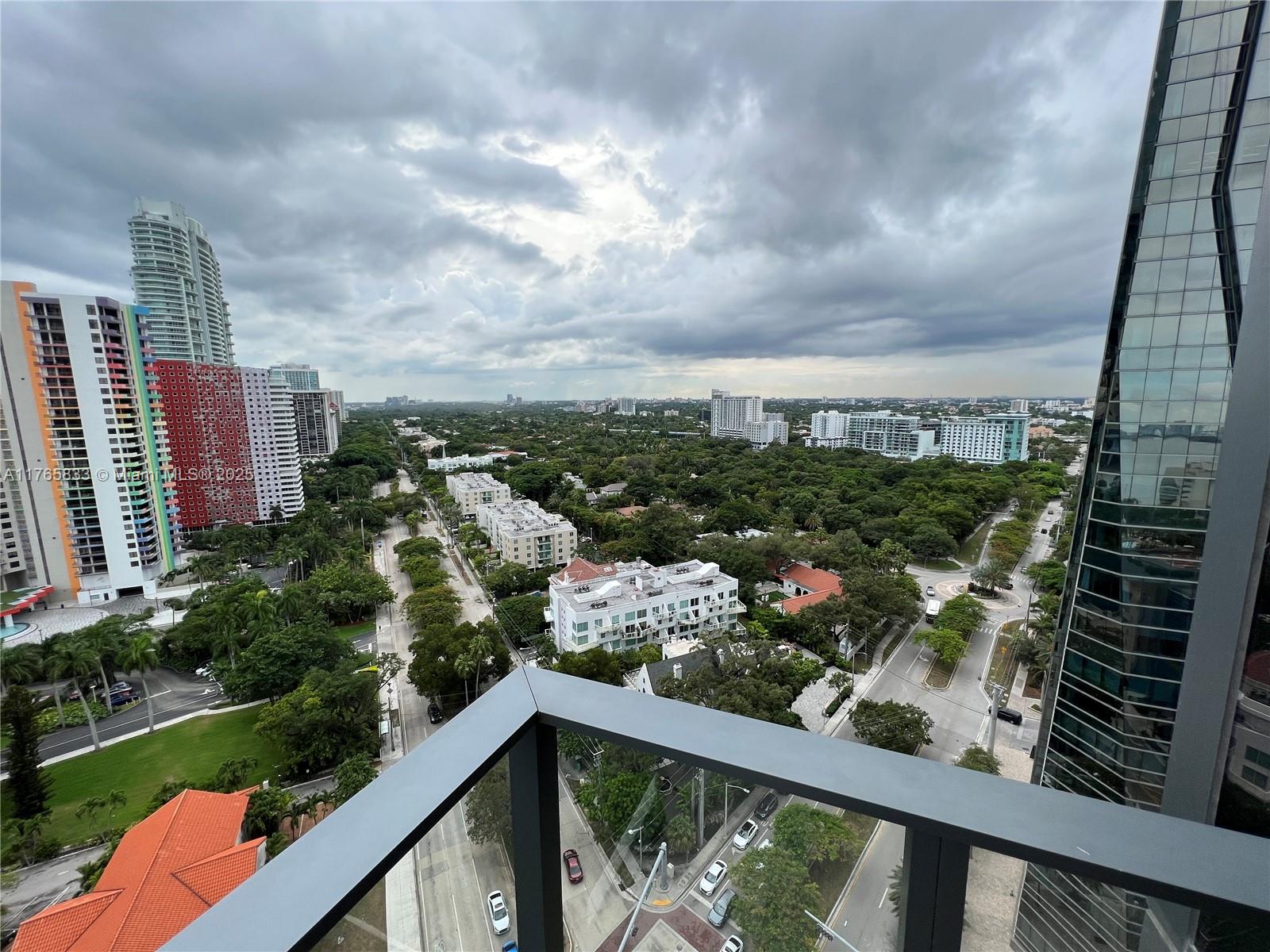 ECHO BRICKELL CONDO - Residential
