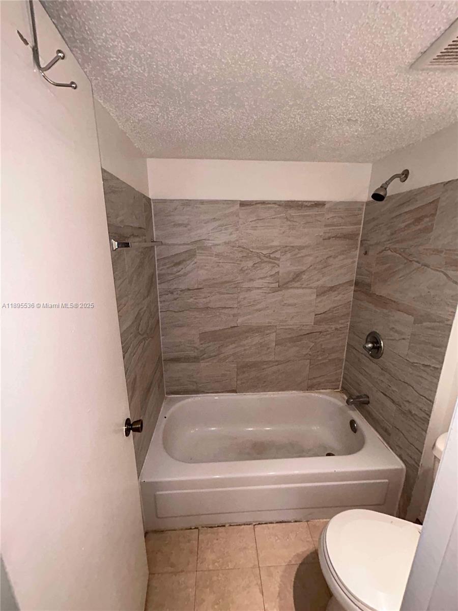 PALM AIRE GARDENS CONDO - Residential Lease