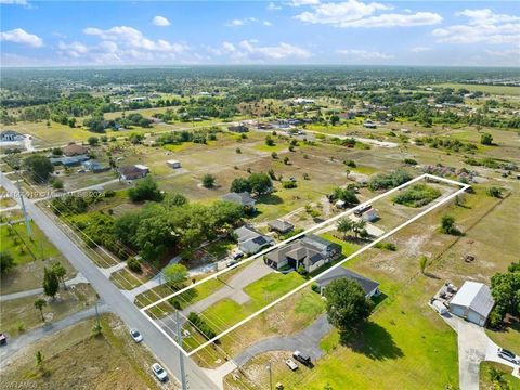 Single Family Residence in Naples FL 2070 47th Ave NE Ave 32.jpg