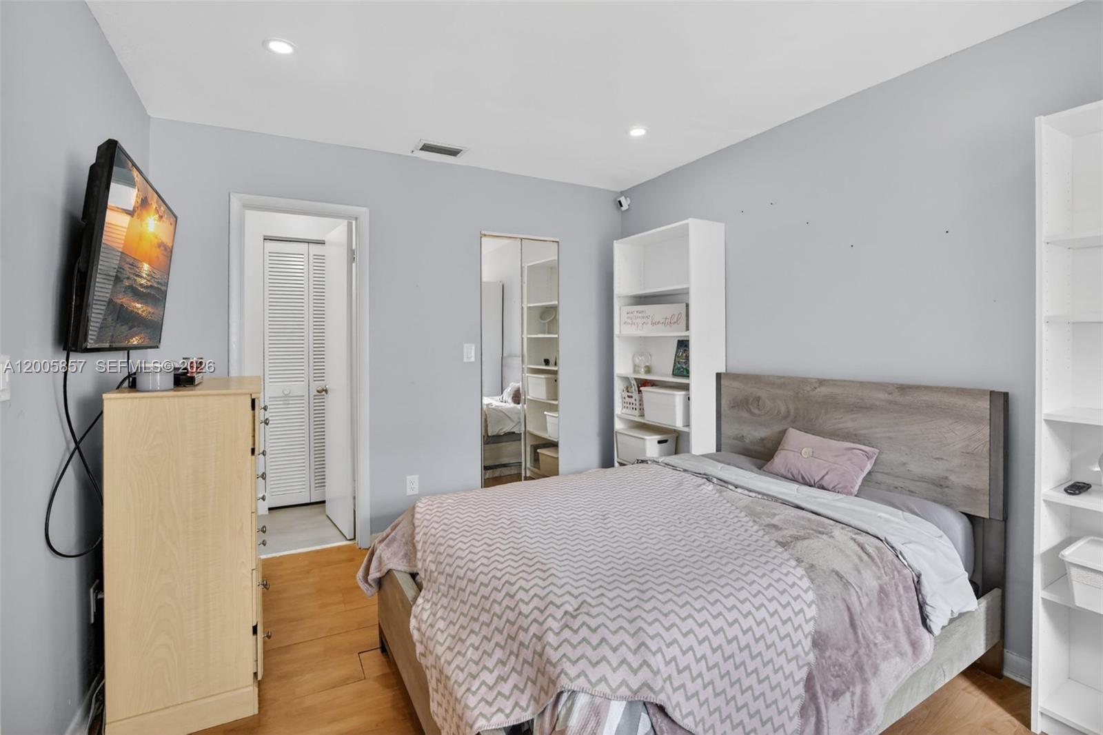 EVERGLADES SUGAR & LAND C - Residential