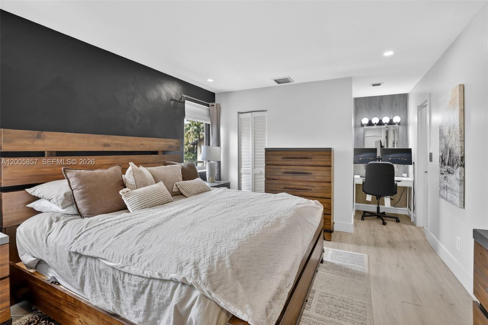 EVERGLADES SUGAR & LAND C - Residential