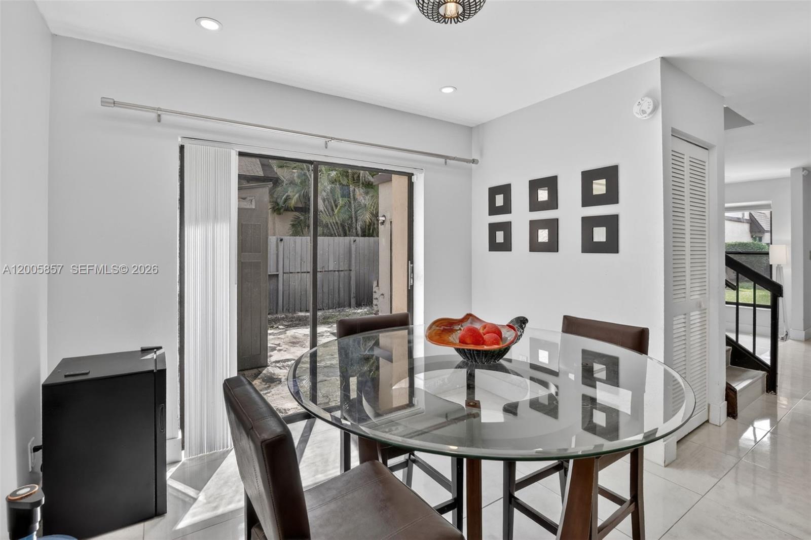 EVERGLADES SUGAR & LAND C - Residential