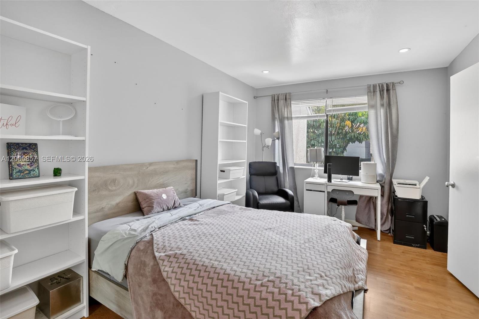 EVERGLADES SUGAR & LAND C - Residential