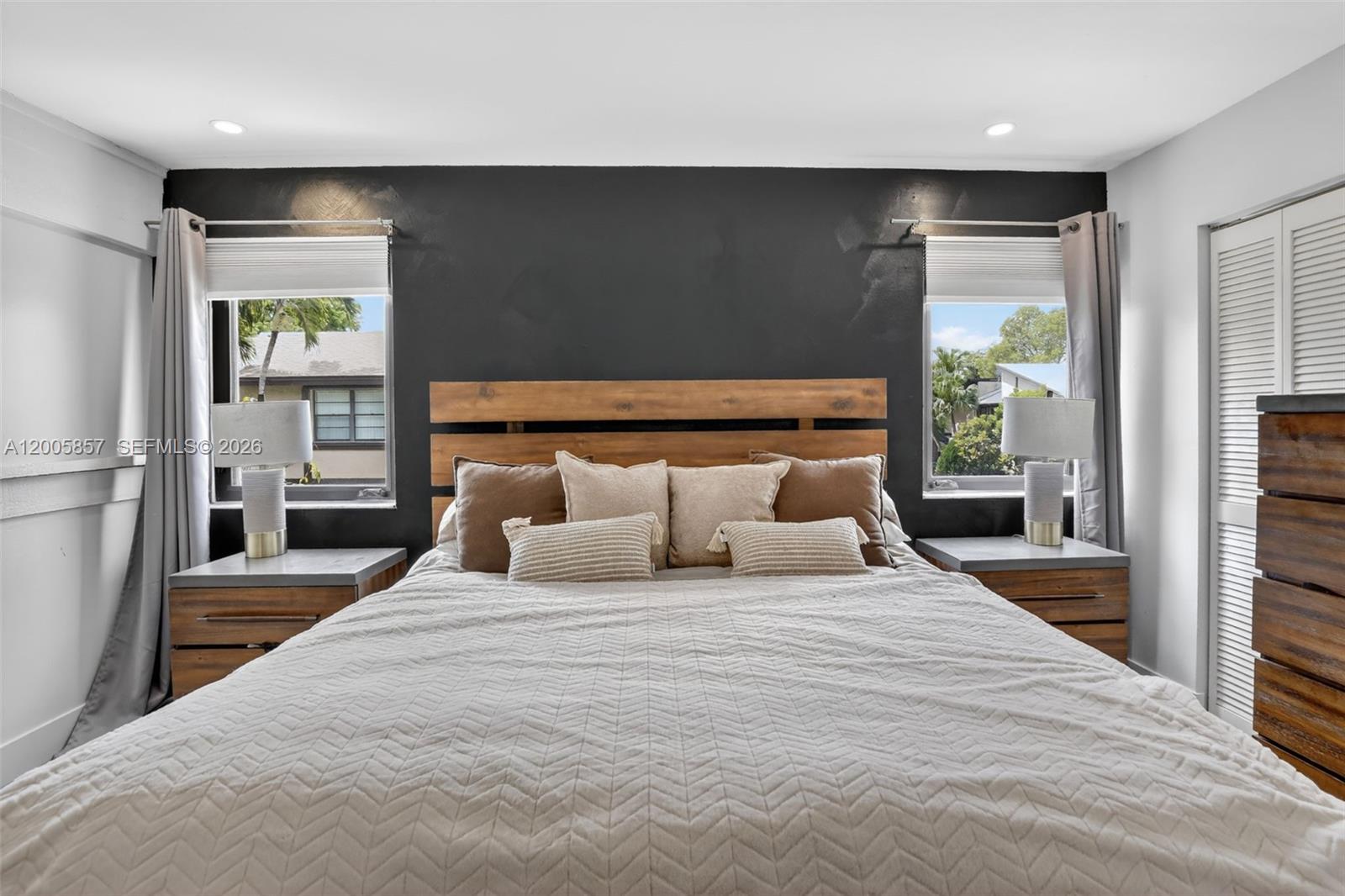 EVERGLADES SUGAR & LAND C - Residential