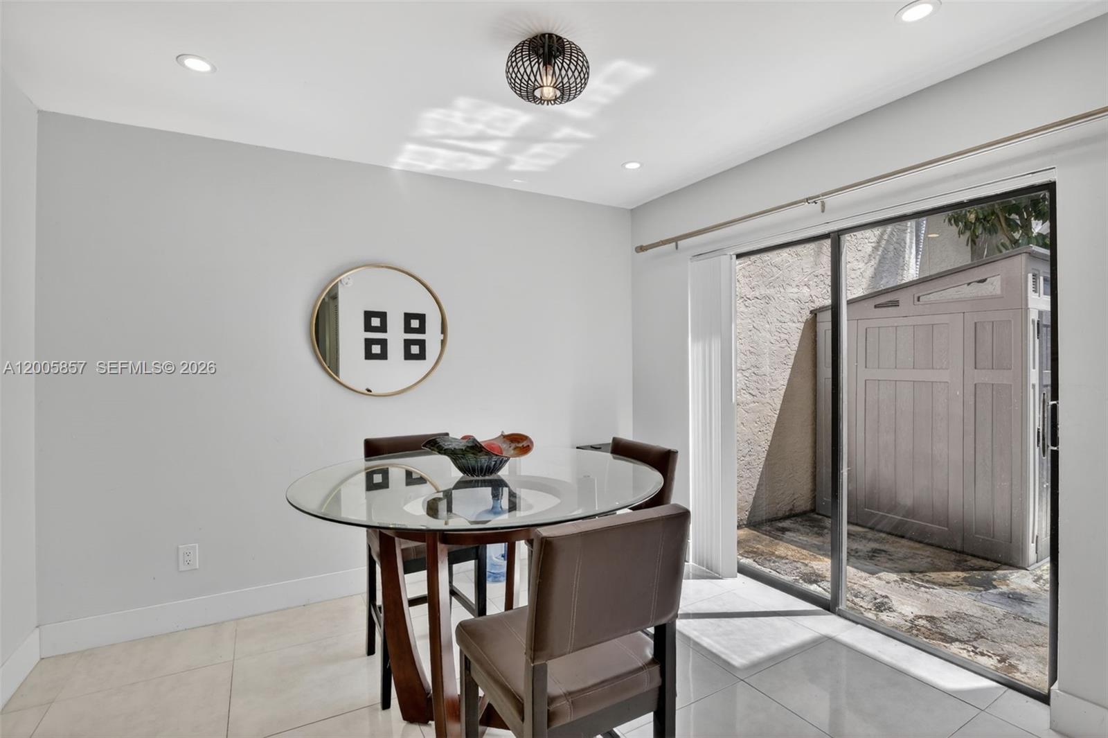 EVERGLADES SUGAR & LAND C - Residential