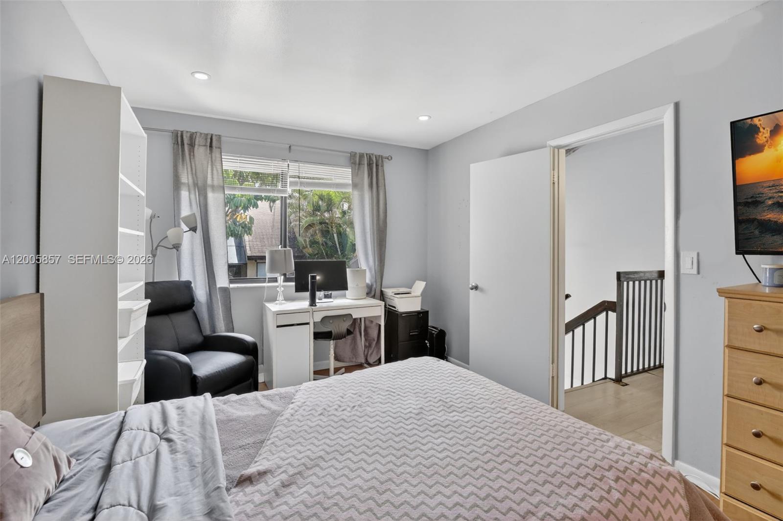 EVERGLADES SUGAR & LAND C - Residential