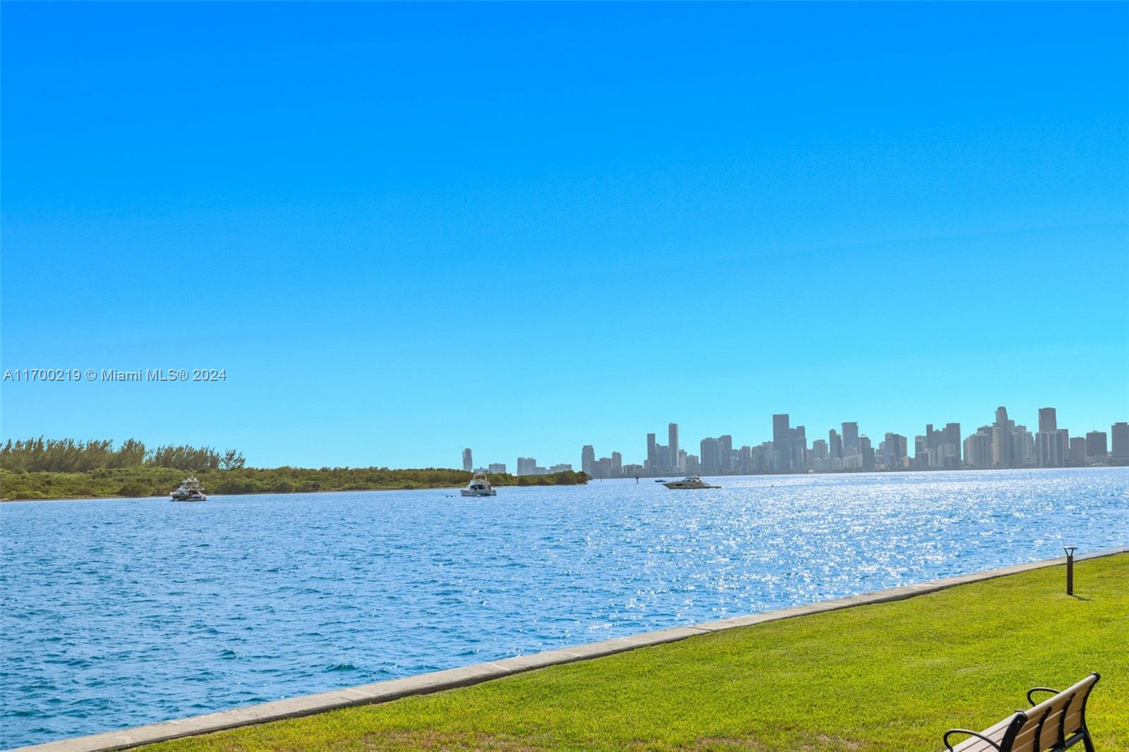 BAYSIDE VILLAGE EAST - Residential