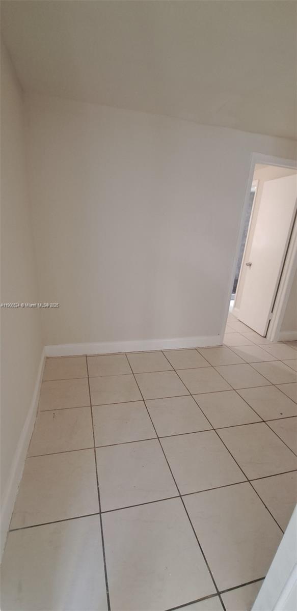 LAWRENCE ESTATES LAND COS - Residential Lease