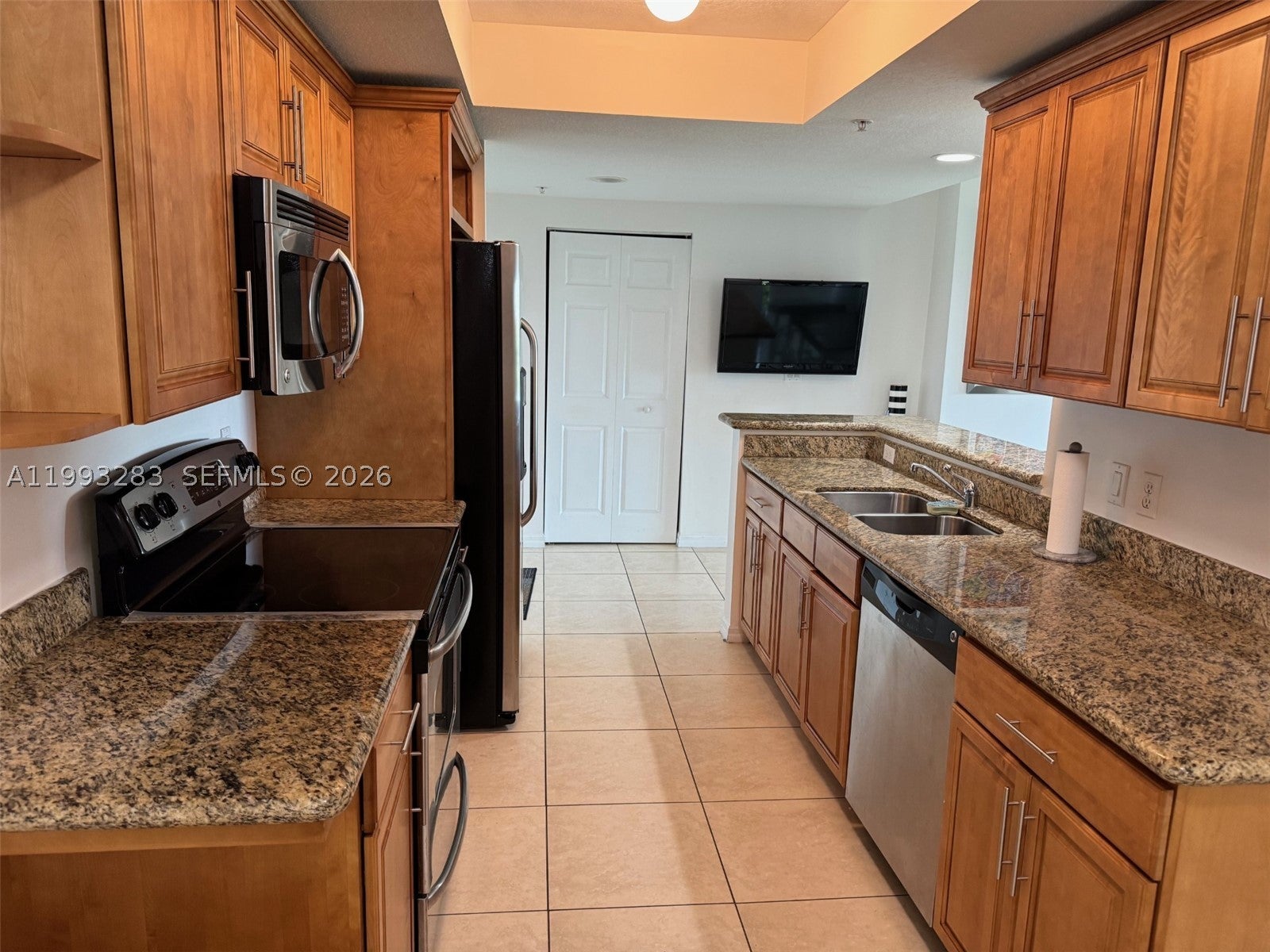 3530 SW 22nd St 706