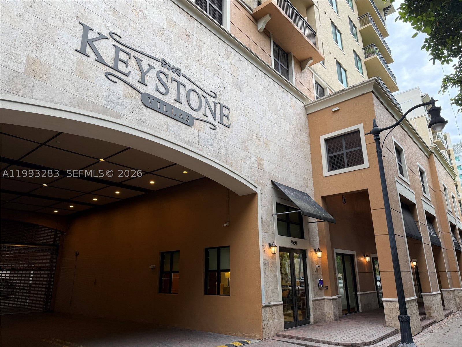 3530 SW 22nd St 706, Miami FL 33145