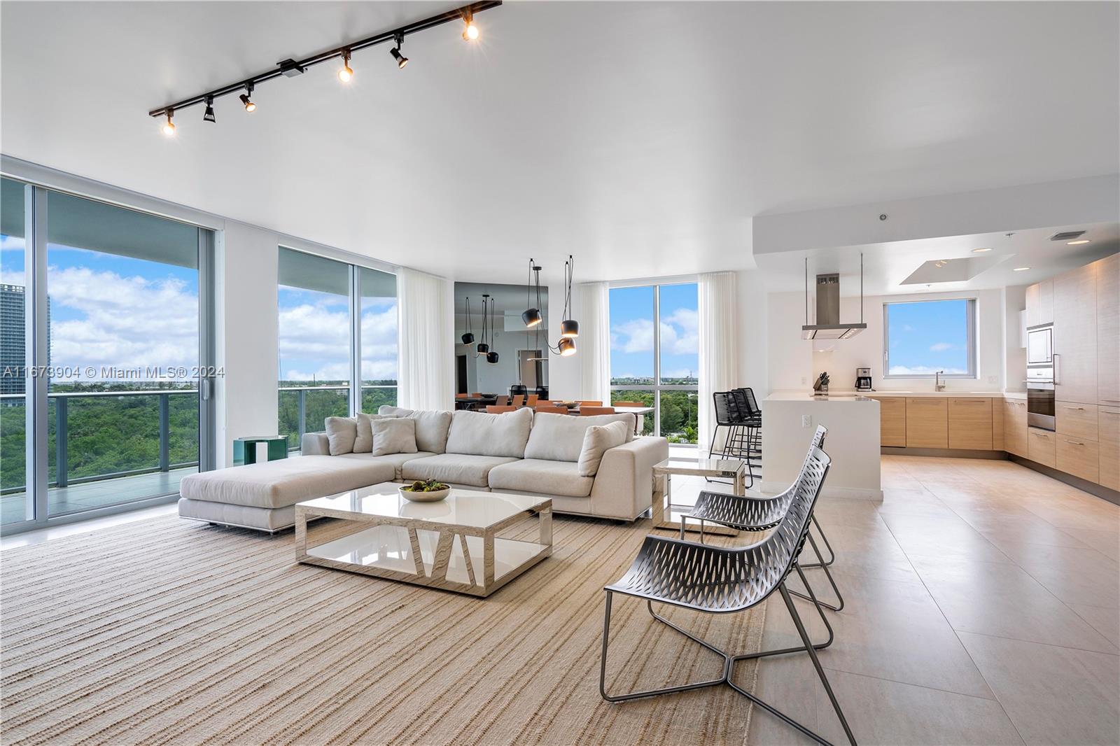 Property for Sale at 17111 Biscayne Blvd 802, North Miami Beach, Miami-Dade County, Florida - Bedrooms: 2 
Bathrooms: 3  - $1,385,000