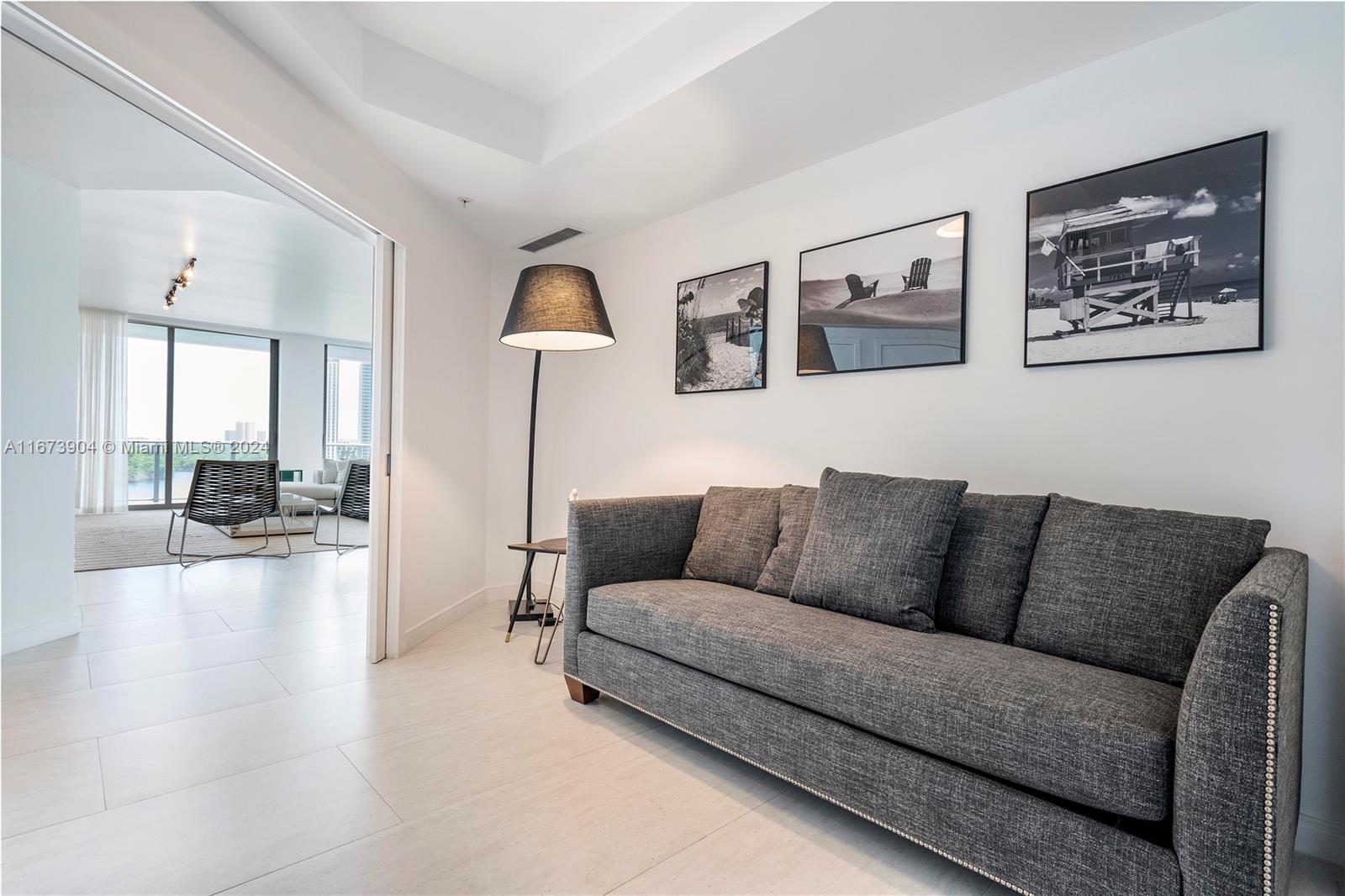 MARINA PALMS RESIDENCES S - Residential