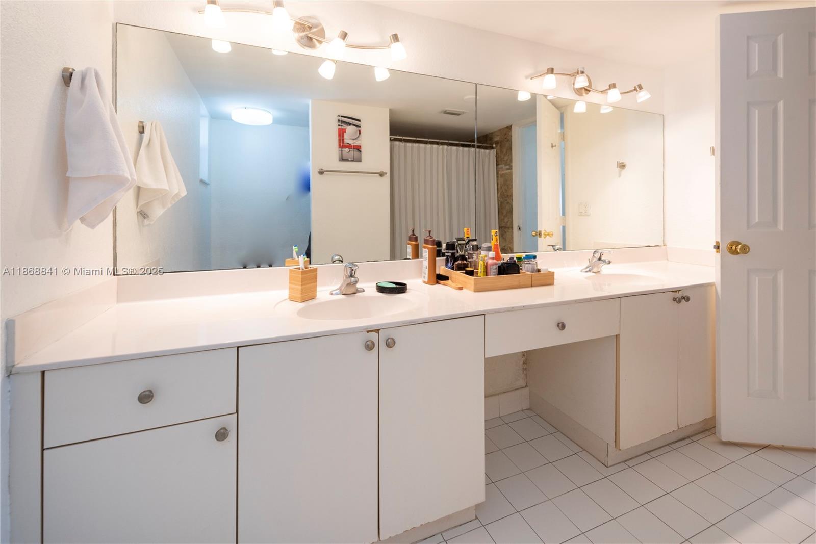 SPRINGCREST CONDO - Residential