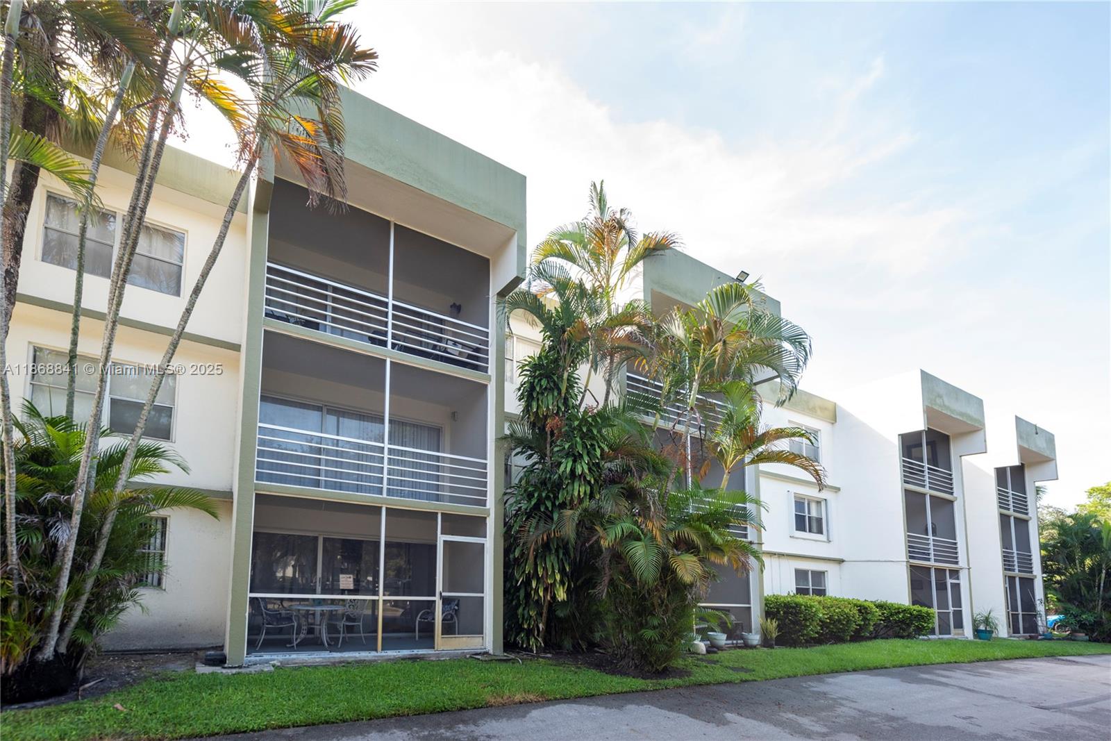 SPRINGCREST CONDO - Residential