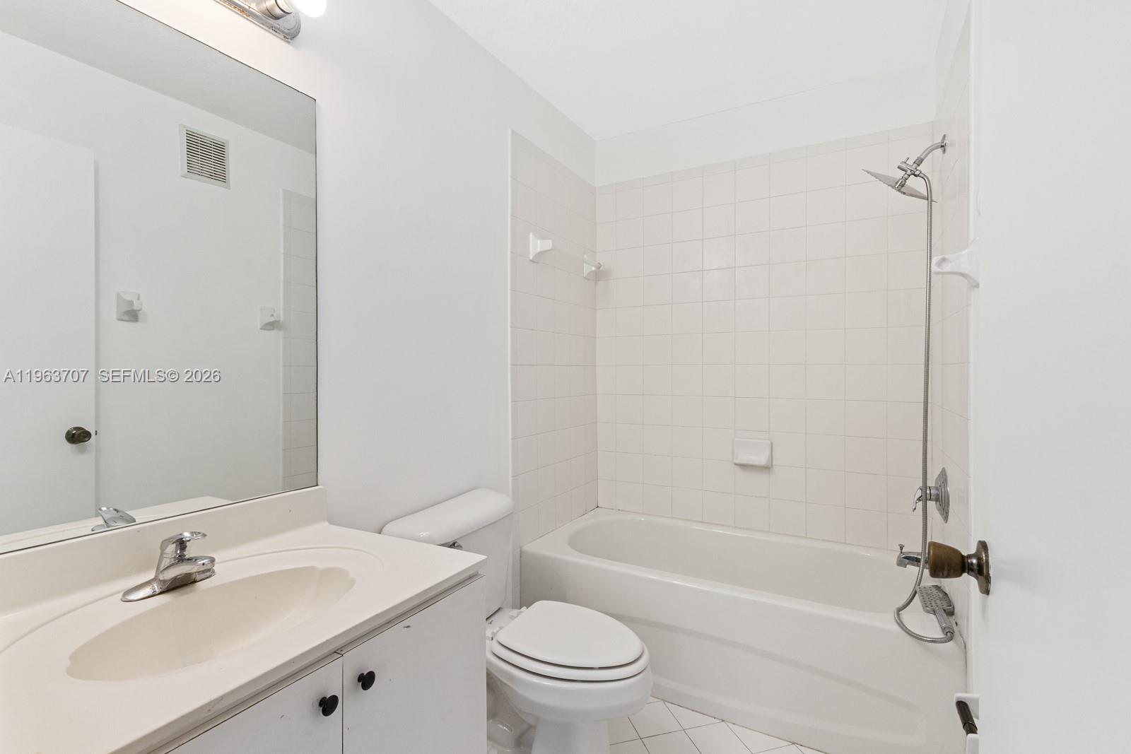 VENETIA GARDENS SOUTH CON - Residential