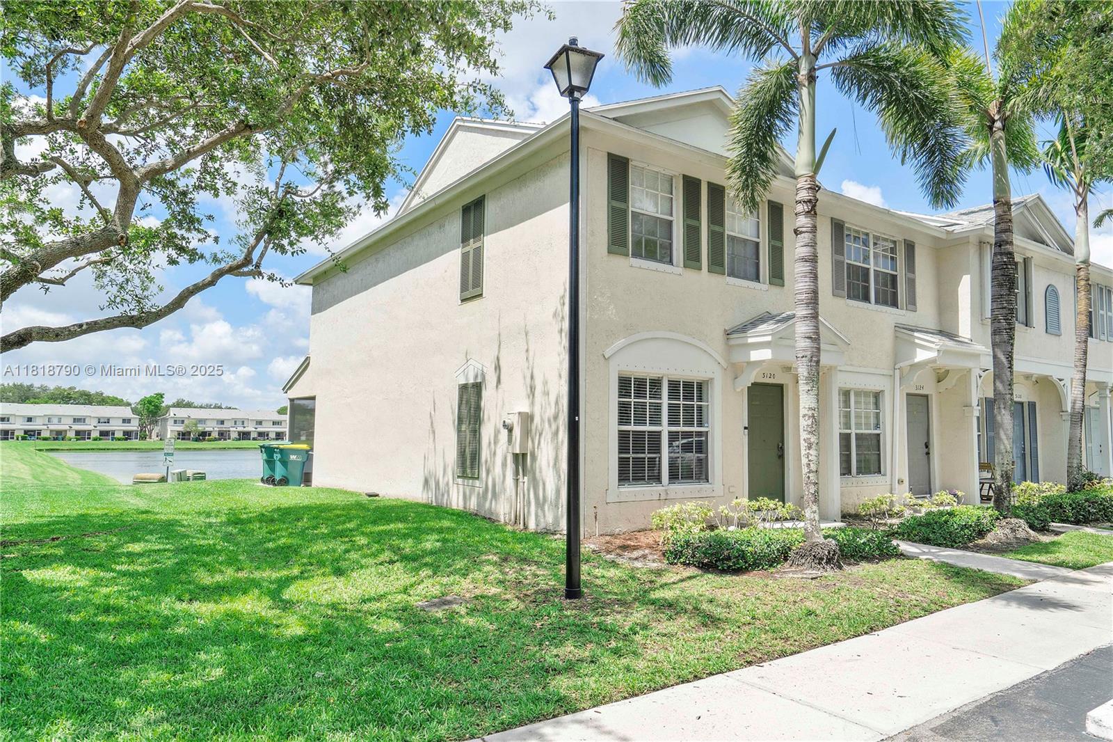 Rental Property at 3120 Sw 49th St 118, Dania Beach, Miami-Dade County, Florida - Bedrooms: 2 
Bathrooms: 2  - $2,800 MO.
