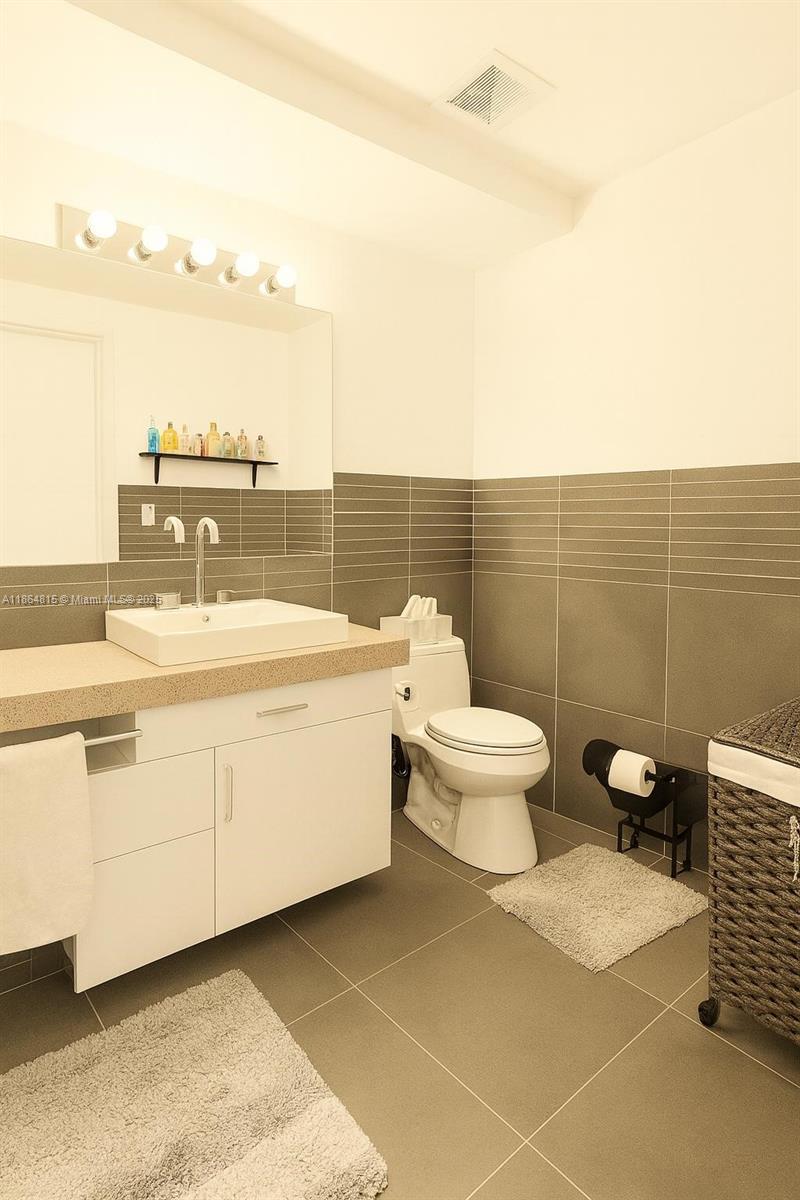 ARTECITY GOVERNOR CONDO - Residential