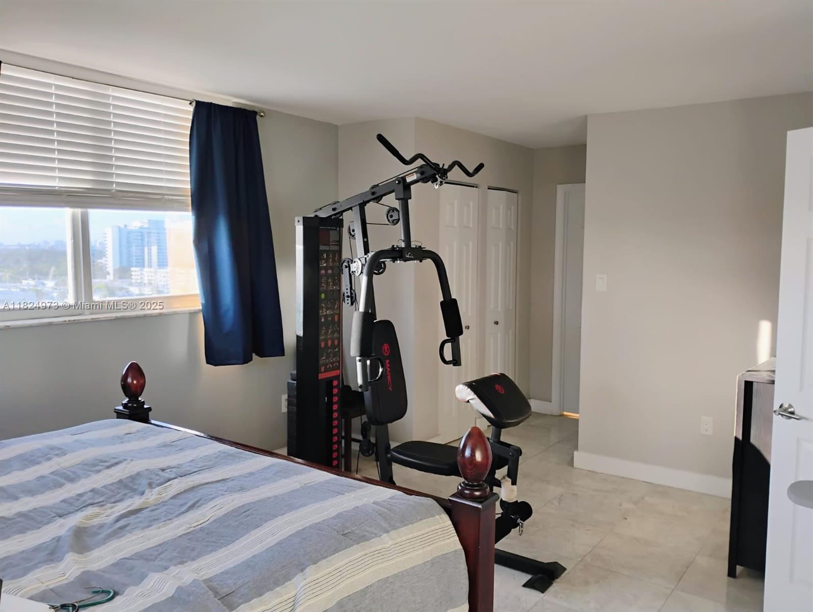 6900 Bay Dr 11K
