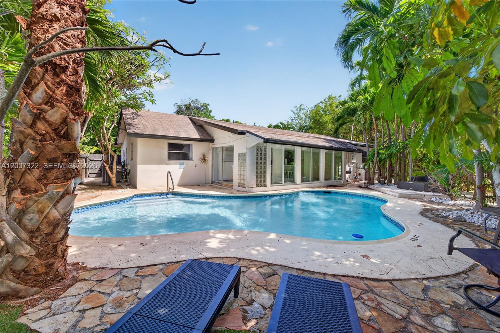 KNOLL RIDGE - Residential