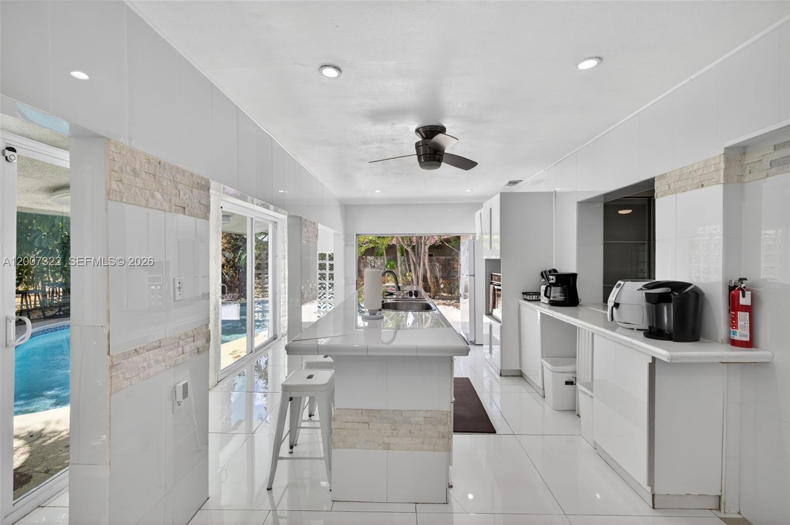 KNOLL RIDGE - Residential