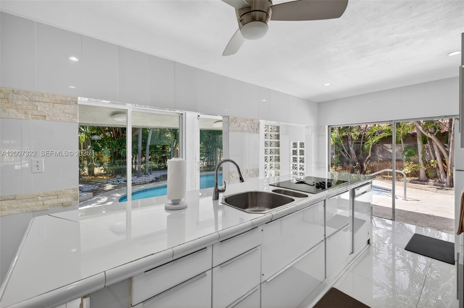 KNOLL RIDGE - Residential