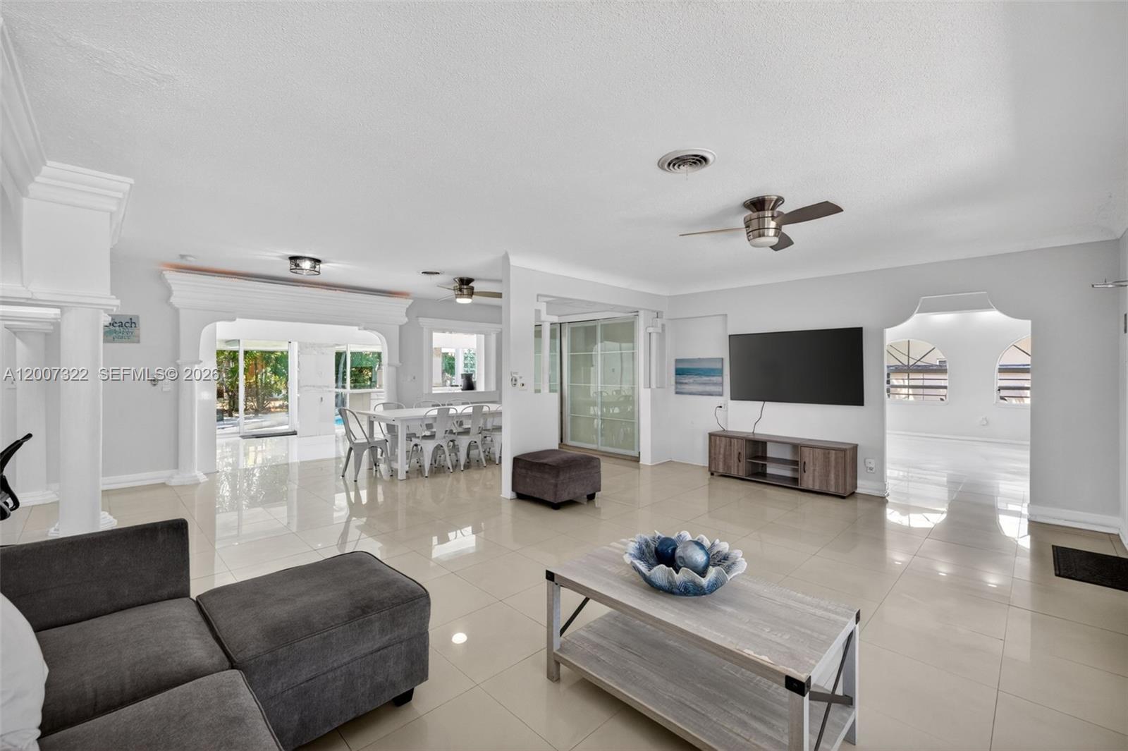 KNOLL RIDGE - Residential