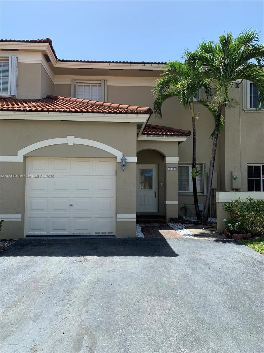 REVISED PLAT OF HILLCREST - Residential Lease