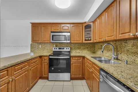 7026 SW 106th Pl Miami FL 33173