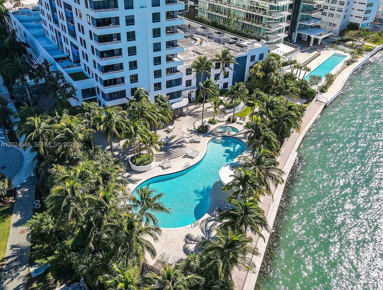 THE WAVERLY AT SOUTH BEAC - Residential Lease
