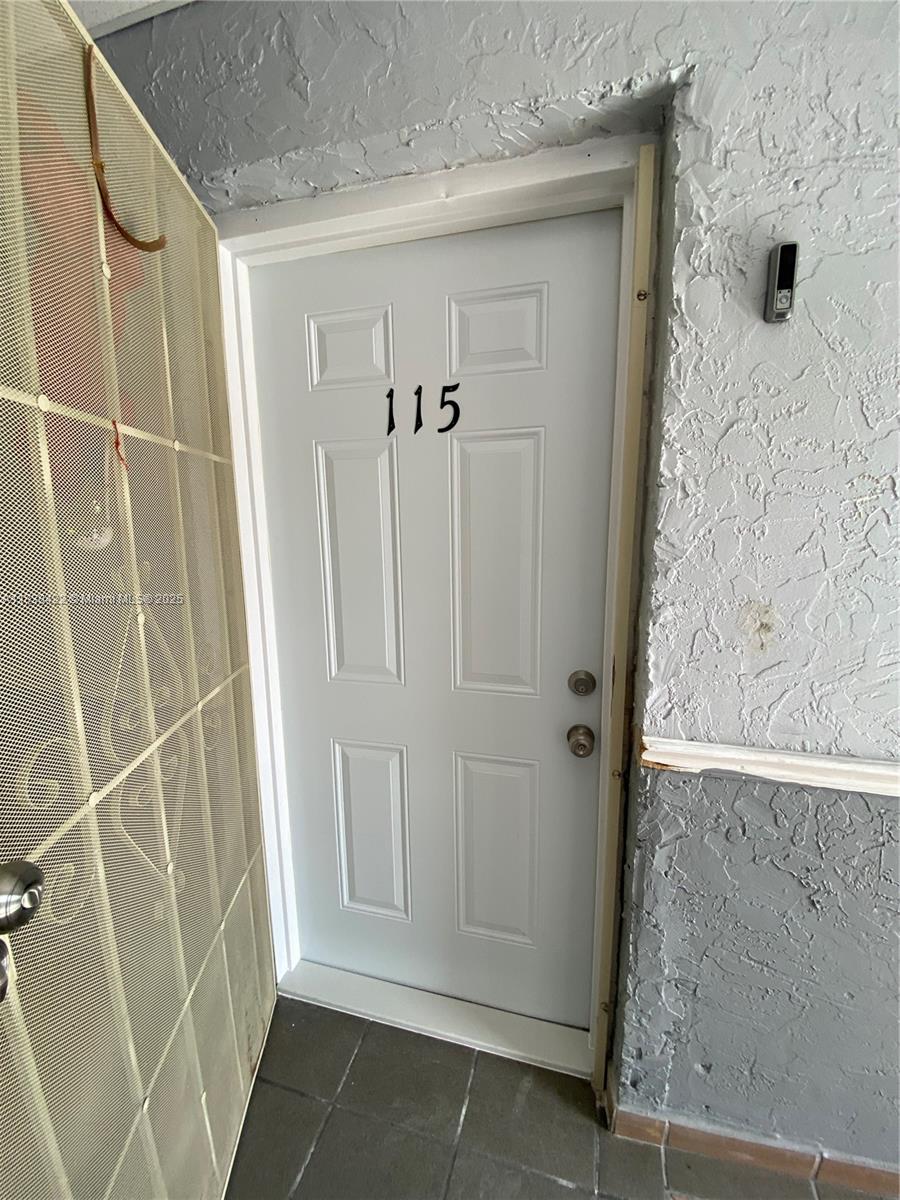 Excellent apartment 2 bedrooms 2 bathrooms with private patio and 2 parking spaces in the heart of Hialeah, close to the Westland mall. Freshly painted and updated, quartz counter tops, stainless steel appliances. Financial programs with down payment and closing costs assistance for first time buyers are accepted. Easy to rent for investment or enjoy living in a great location.