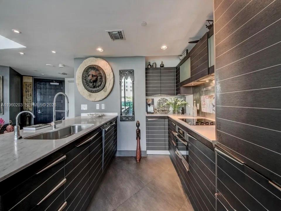 200 Biscayne Boulevard Way 501