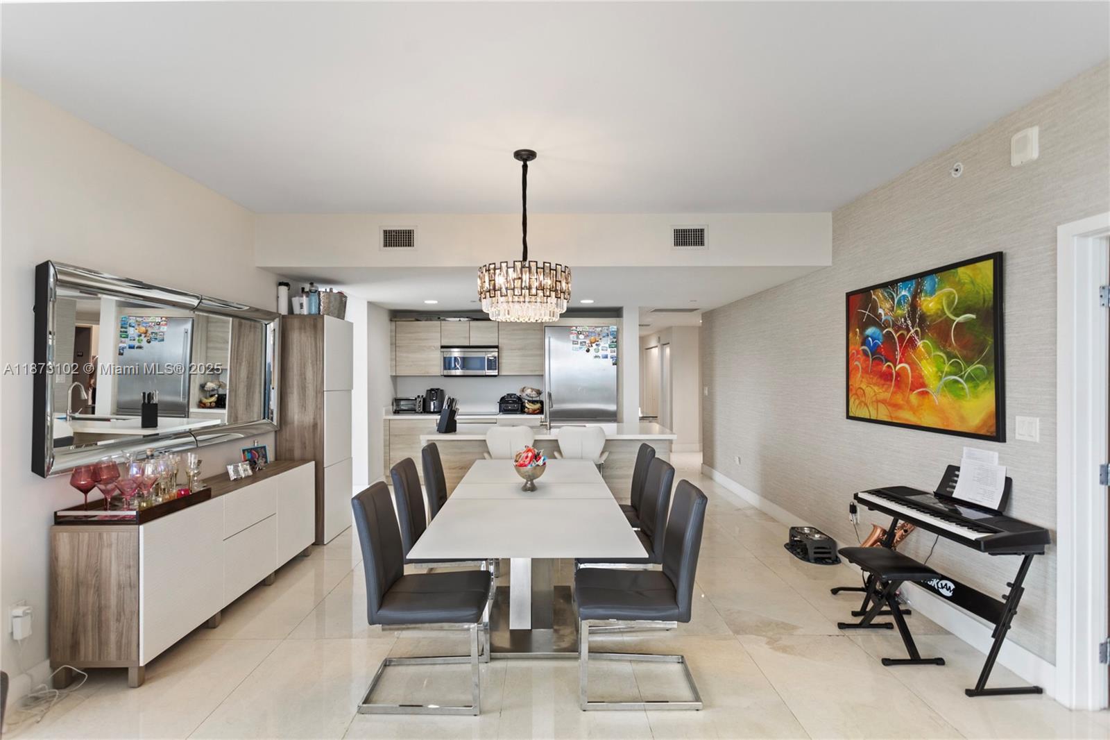 16385 Biscayne Blvd 1007