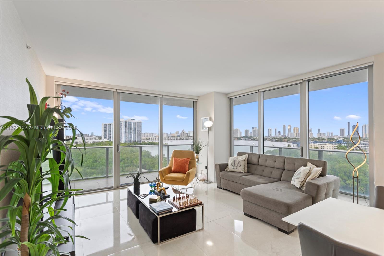 16385 Biscayne Blvd 1007