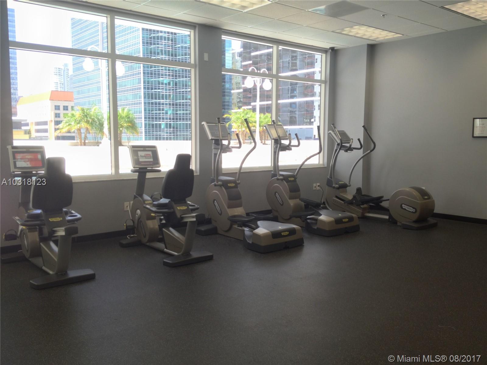 THE CLUB AT BRICKELL BAY - Residential Lease